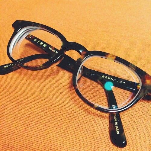 金子眼鏡店の眼鏡